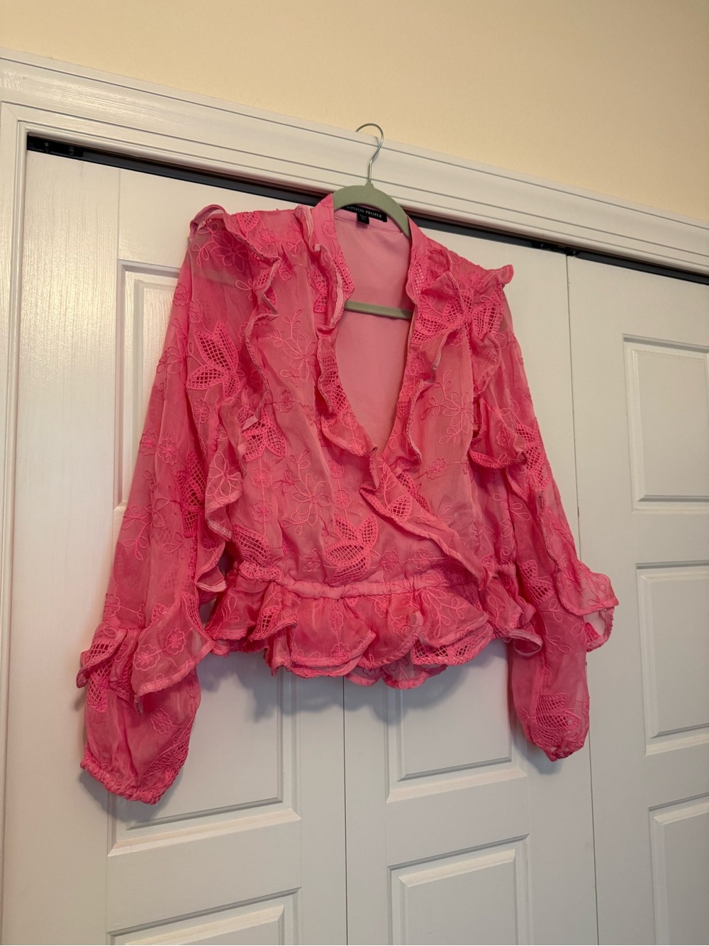 Boston Proper Pink Ruffled Lace Blouse - Picture 2 of 5